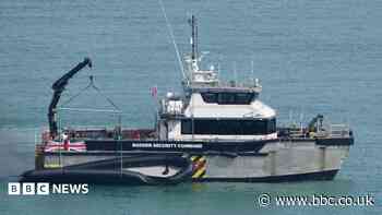 Teen pleads guilty over Channel boat with 165 migrants