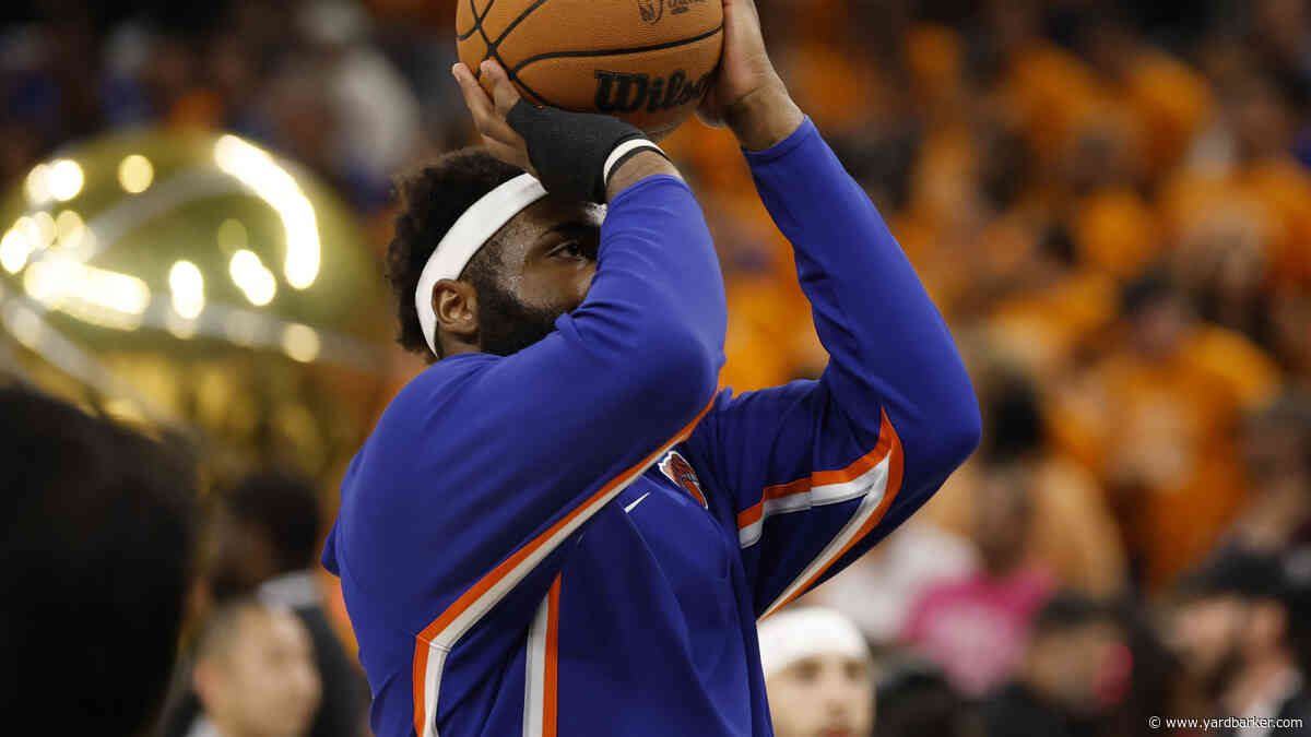 Mitchell Robinson responds to the criticism of his free throws