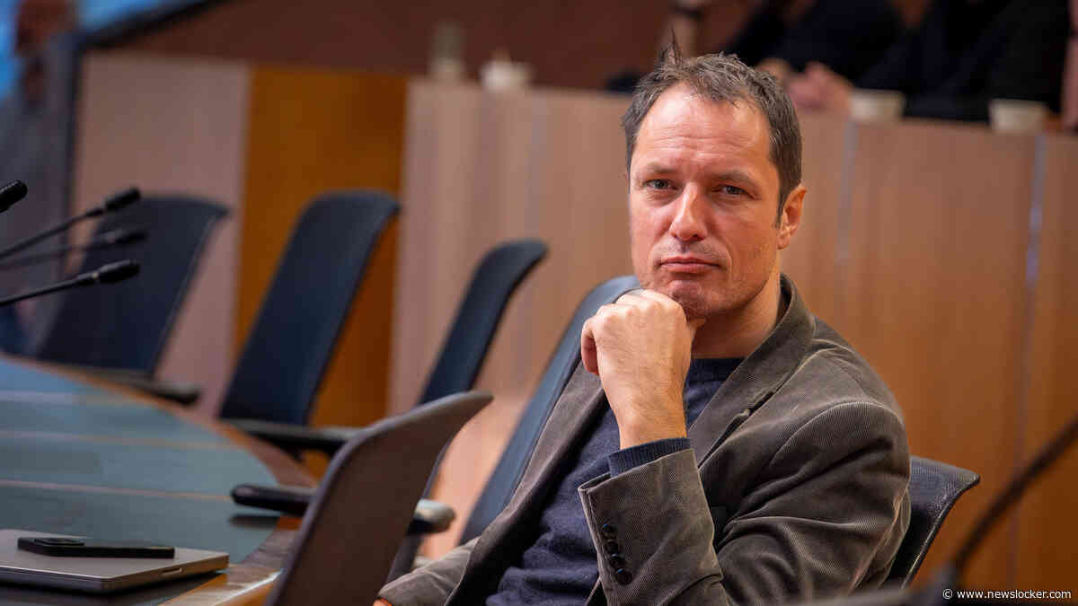 Omgeving JA21’er Maarten Brante blijft vol vragen achter na verdrinkingsdood: ’Een vriend dook meerdere keren in het donkere water, maar kon hem niet vinden’