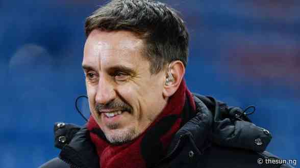 EPL: Gary Neville tells Alonso to replace Chelsea star over errors