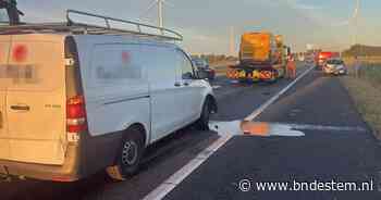 Vier voertuigen botsen op elkaar op A59 bij Zonzeel