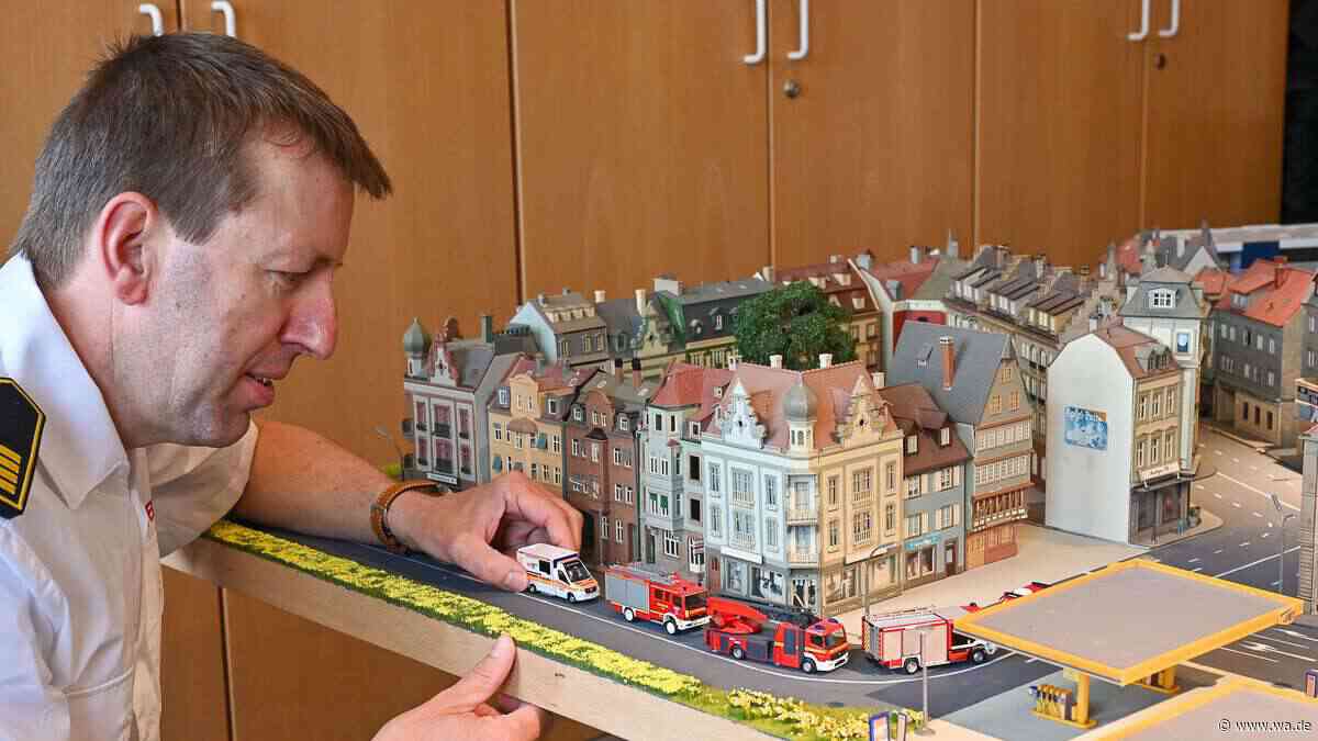 Wie im Miniaturwunderland: Feuerwehr Hamm übt Einsätze an Landschaft im Maßstab 1:87