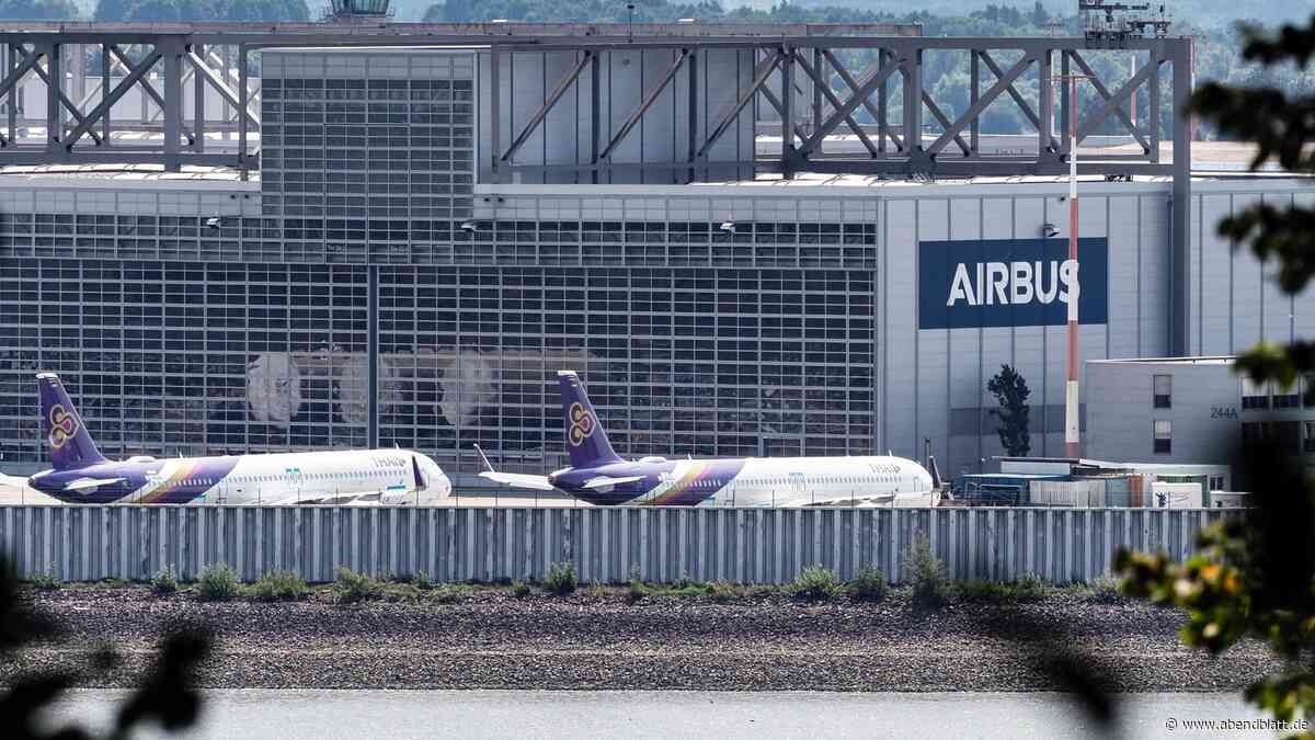 Unfall bei Airbus: Arbeiter (45) in 23 Metern Höhe eingeklemmt und schwer verletzt