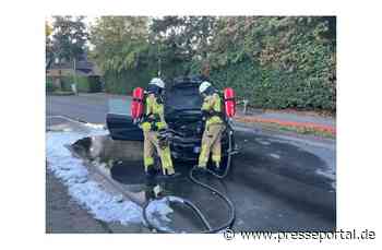 FW Rheurdt: PKW brennt im Motorraum