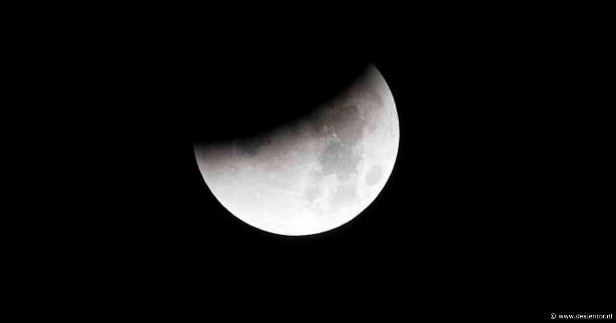 Een hapje uit de maan: op deze dag zie je een gedeeltelijke maansverduistering boven Zwolle
