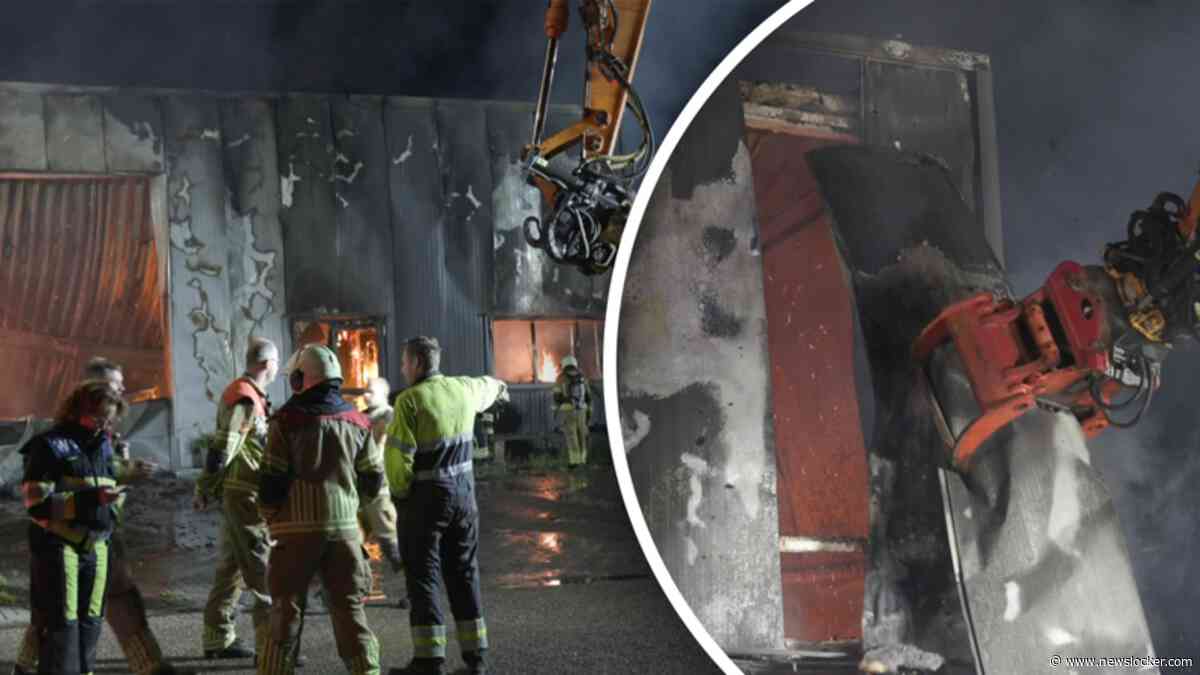 Ravage na grote brand in Dokkum: meubelmakerij volledig verwoest