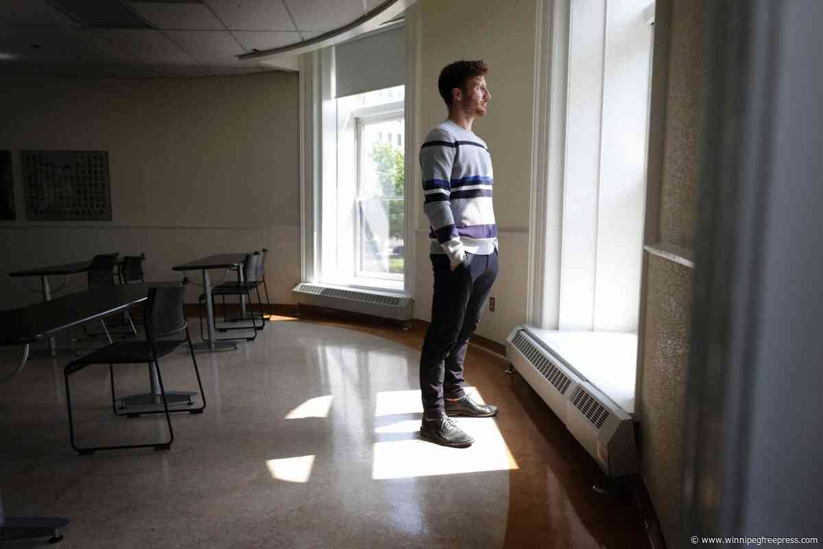 AI literacy course mandatory at U of W Collegiate
