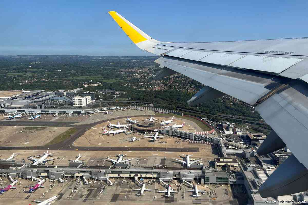 Warning to Gatwick Airport holidaymakers after major fire at car park damages parked vehicles