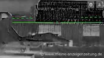 Aufnahmen zeigen Angriffe: Ukrainische Drohnen schlagen in drei russische Kampfflugzeuge ein