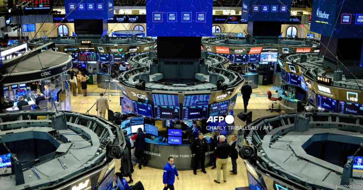 Stocks rise, oil slips as traders eye Iran threat