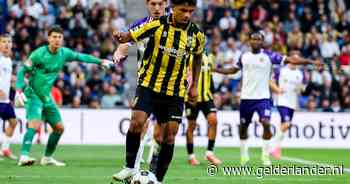 LIVE Vitesse | Hilterman traint nog altijd mee • Pérez fluit uitduel met FC Den Bosch