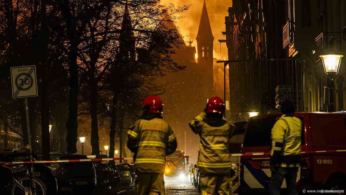 Politieonderzoek loopt dood: oorzaak brand Vondelkerk blijft onduidelijk