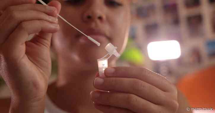 Millions of UK women to be offered ‘groundbreaking’ DIY home smear tests