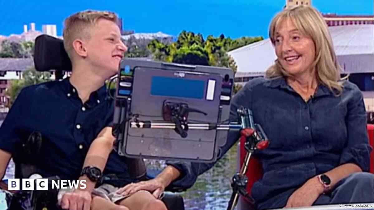 Mum 'super proud' of teen who passed GCSEs using eyes
