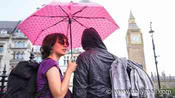 Met Office issues thunderstorm warning for London with flooding fears as two inches of rain set to fall on parched ground in just two hours