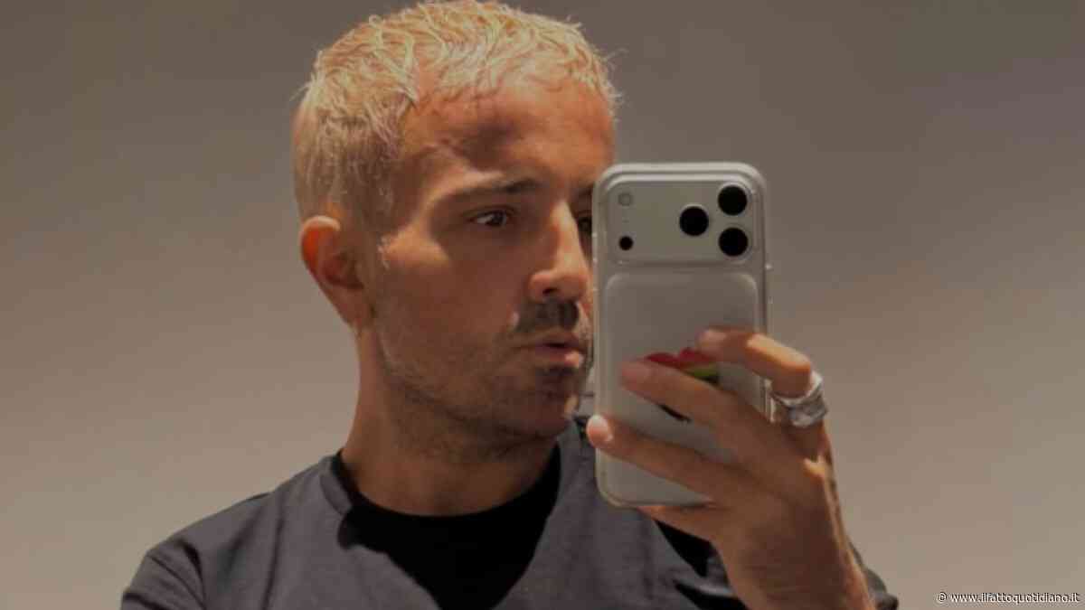 “Da bambino ero bullizzato. Ero sovrappeso, avevo un problema fisico che mi faceva avere la pelle più giallastra… La cosa assurda è che tutto cominciò dalle maestre. Oggi? Vesto le star più famose”: parla Lorenzo Posocco