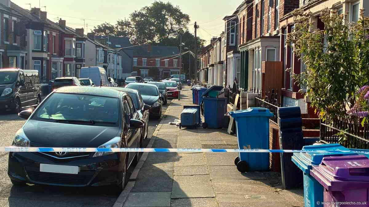 Man remains in hospital after Toxteth stabbing