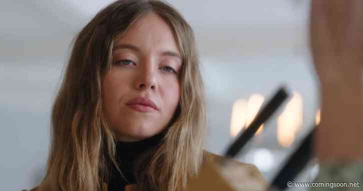 Sydney Sweeney’s Tom Cruise Plane Stunt Gets Perfect Reaction From Top Gun & Fans