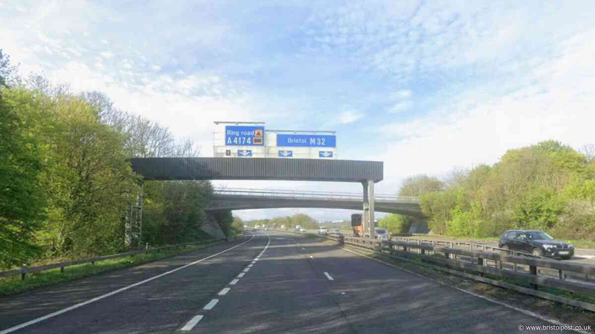 M32 updates after crash blocks slip road