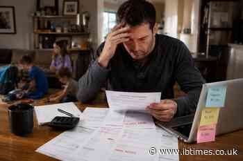 37-Year-Old Makes $250K, Has 3 Kids and $250K Debt: 'I'm Wondering How I Got Here'