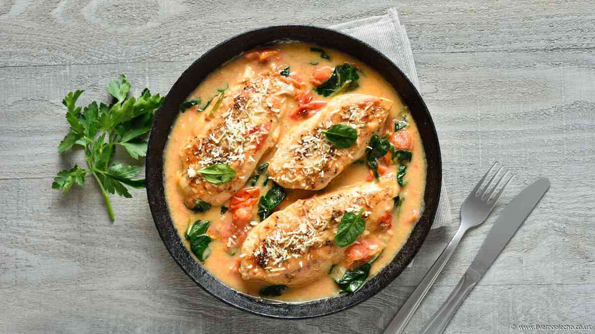 Mary Berry shares 'easy' chicken recipe perfect for midweek dinners