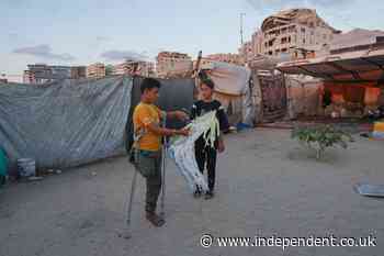 Israeli defence minister threatens crackdown on kite flying in Gaza saying they will be ‘treated the same as a drone’