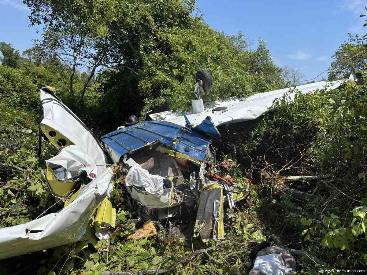 Estate of lawmaker killed in plane crash sues pilot and flying club