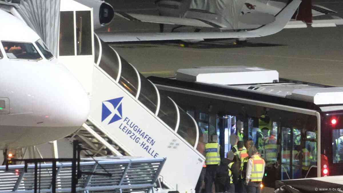 Neue Sammelabschiebung: Deutschland schiebt 23 Männer nach Afghanistan ab