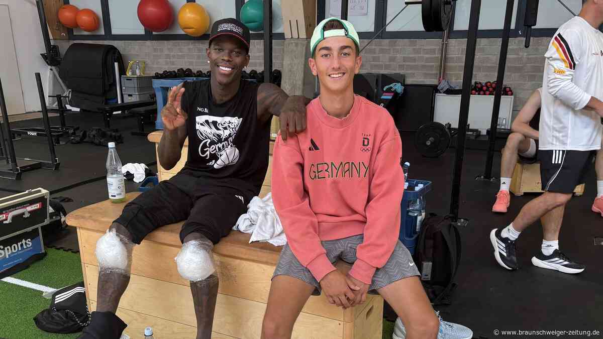 Dennis Schröder macht’s möglich: Tennis-Talent trainiert bei den Basketballstars