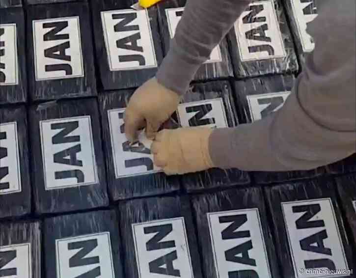 Honderden kilo’s blokken ‘JAN’ cocaïne gepakt in Ecuador, partij miljoenen euro’s waard