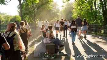 Freizeit-Monitor: Freunde treffen verliert an Bedeutung
