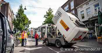 Defecte veegwagen zorgt voor flinke verkeershinder op Steenstraat
