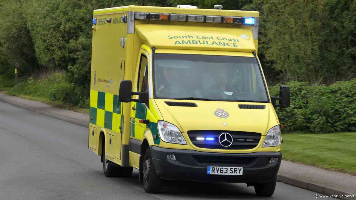Two people taken to hospital with injuries after multi-vehicle crash on Kent M20
