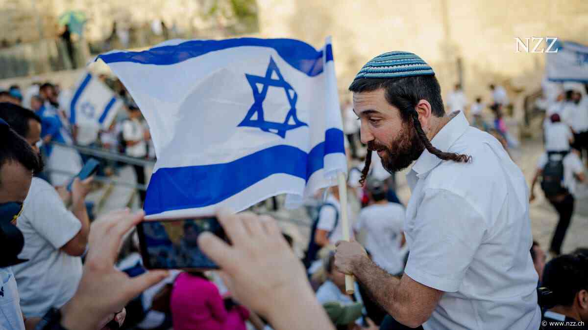 DIE NEUESTEN ENTWICKLUNGEN - Lage im Gazastreifen: Beschuss tötet laut Sanitäter zwei Kinder +++ Israelischer Abgeordneter zerstört palästinensisches Denkmal