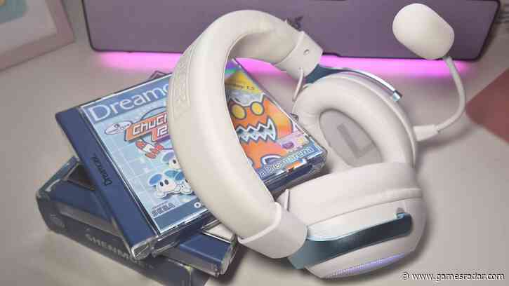 The white Epomaker GX1 wireless headset gives me Y2K vibes in the best possible way
