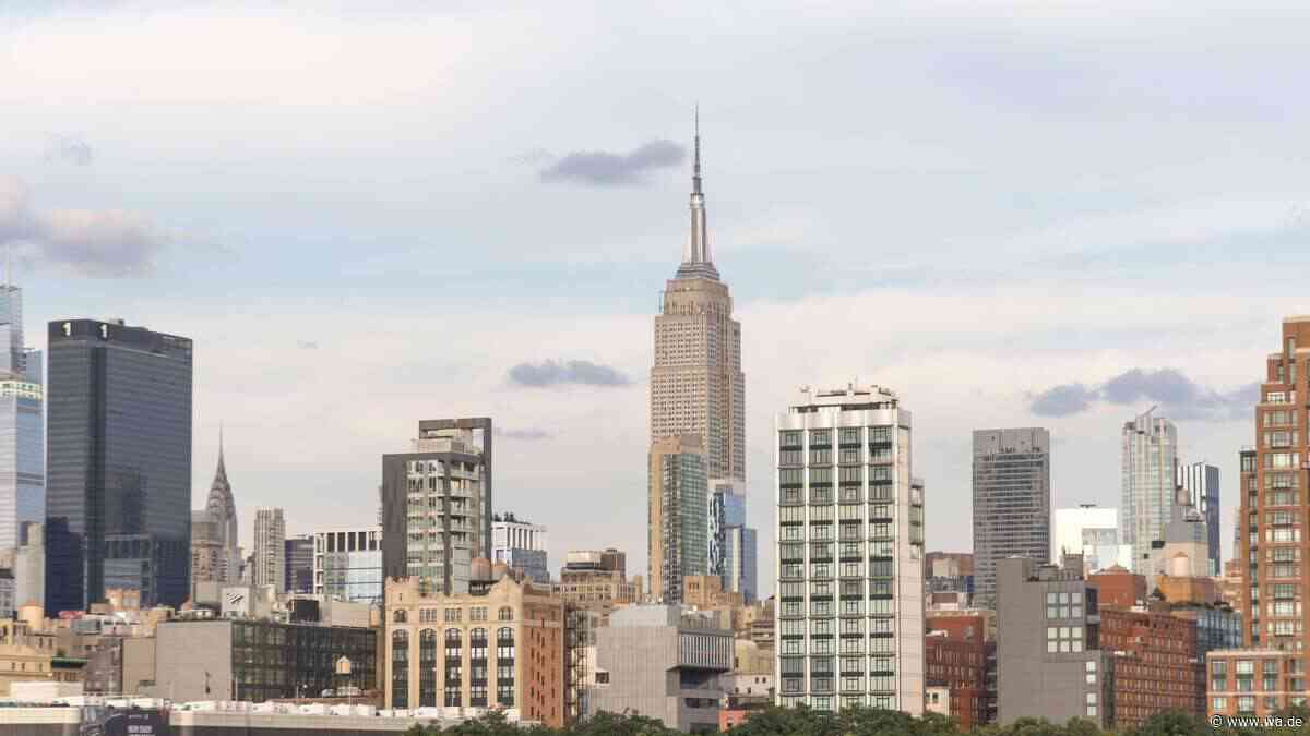 Illegaler Heiratsantrag auf dem Empire State Building: Netflix-Duo vor Gericht