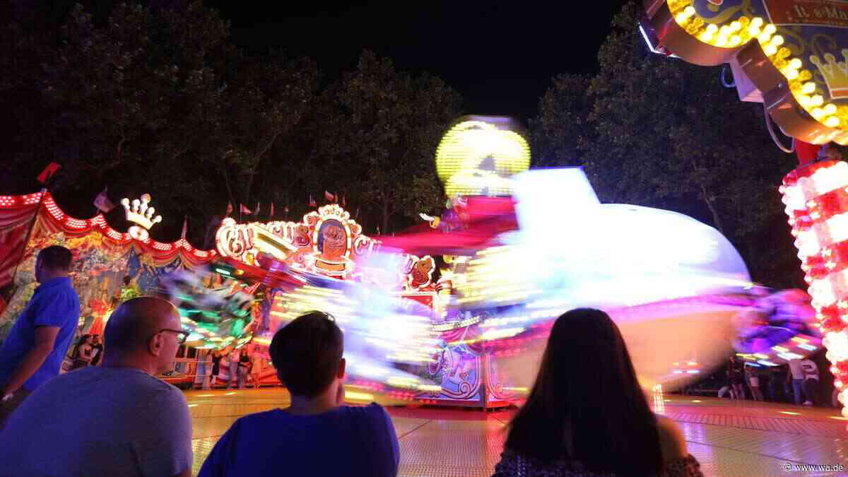Größte Kirmes der Stadt – mit Feuerwerk und verkaufsoffenem Sonntag