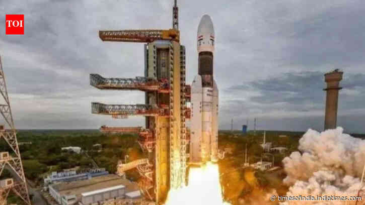 Why everyone wants a rocket that comes back