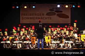 Doppeljubiläum für Bergbau-Tradition: Bergmusikkorps Saxonia Freiberg mit Serenadenkonzert