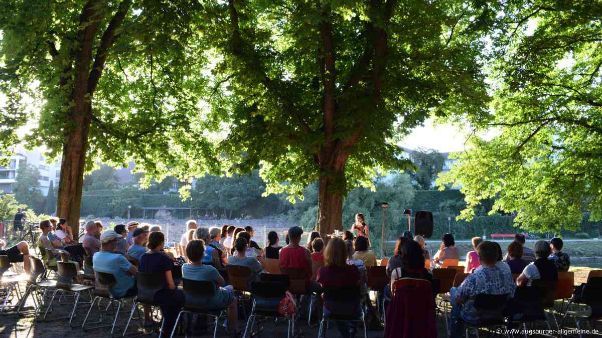 „Literatur unter Bäumen“: Das Festival auf dem Schwal lockt mit Osteuropa-Vibes und Live-Musik