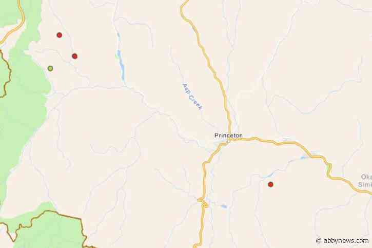 Lightning-caused blaze discovered southeast of Princeton