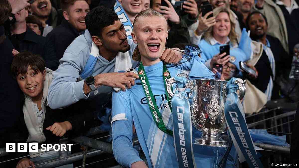 How does prize money work in the EFL Cup?