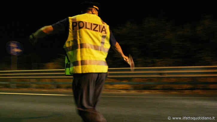 Alla guida contromano, positivo ad alcol e droghe, travolge e uccide due coniugi: arrestato