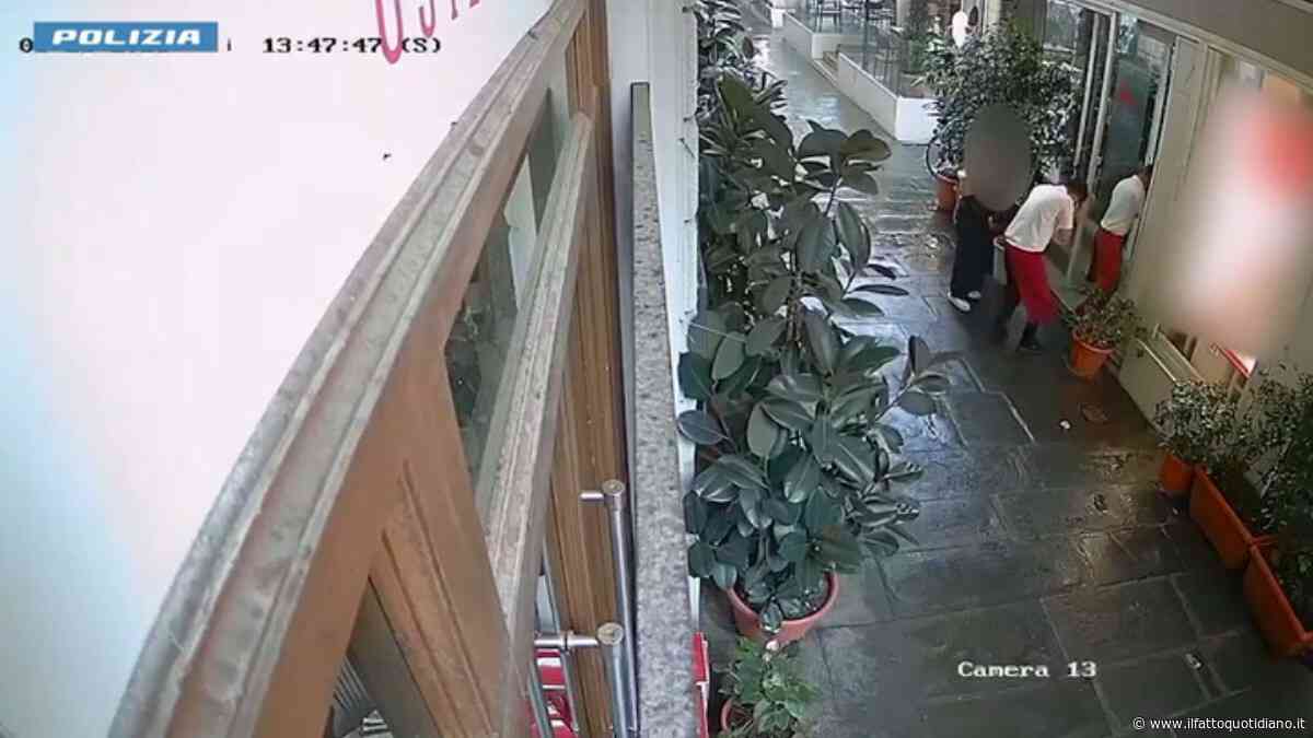 Firenze, rubano un orologio da 20mila euro a un turista poi spruzzano lo spray al peperoncino e scappano: arrestati due giovani