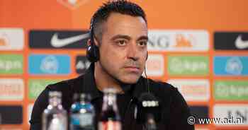 Xavi geeft eerste persconferentie als bondscoach van Oranje: ‘Gevoel alsof ik naar voetbaluniversiteit ga’