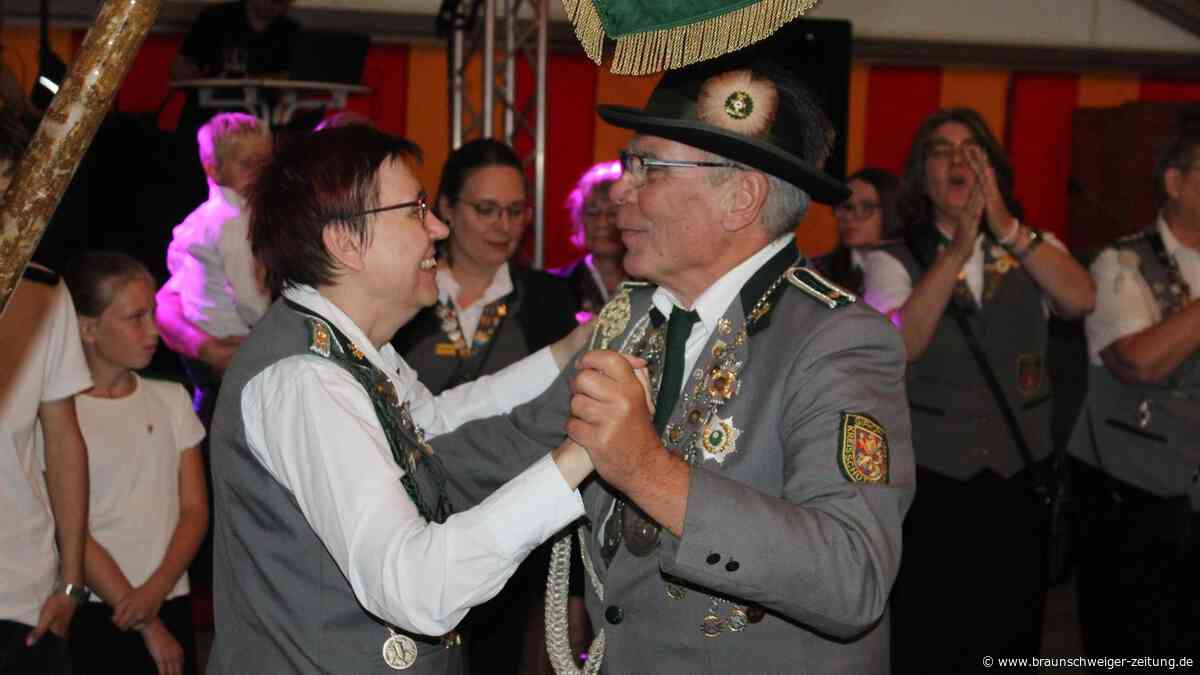 Die 99 schönsten Bilder vom Schützenfest in Rethen