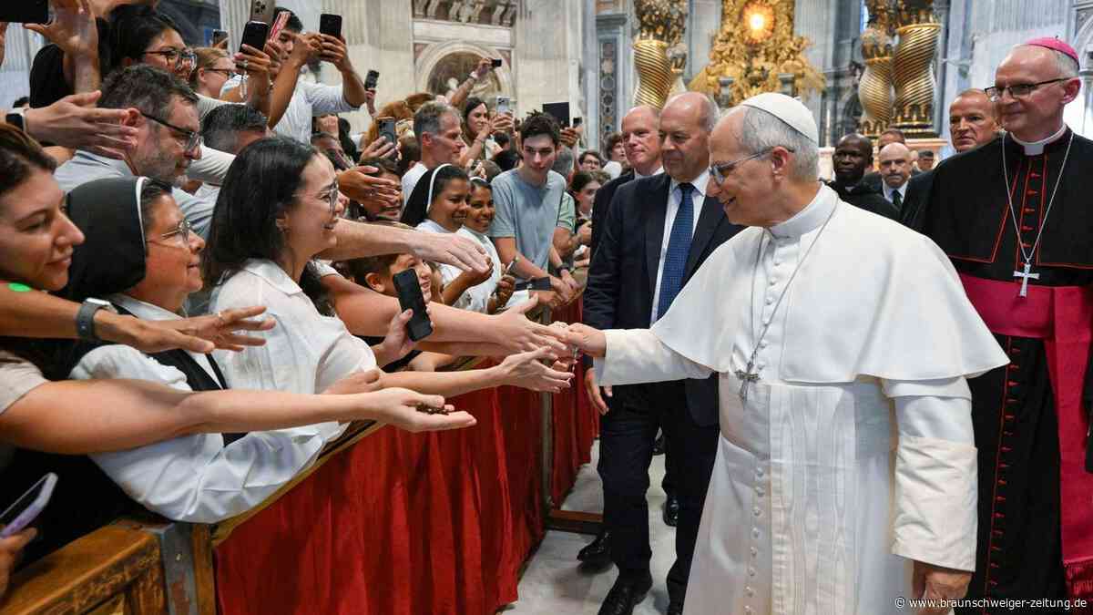 Bei Finanzen & Co.: Papst Leo XIV. lässt sich zunehmend von Frauen beraten