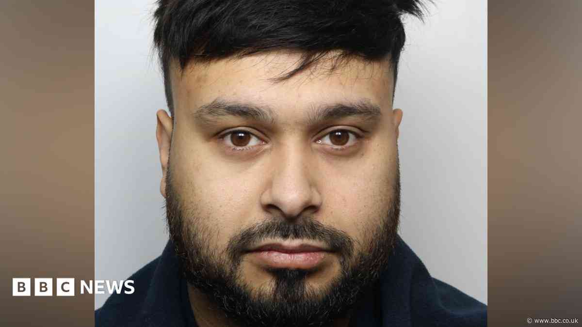 County lines heroin and cocaine dealer jailed