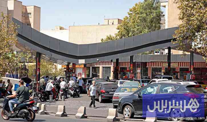 طوابير أمام محطات الوقود بإيران