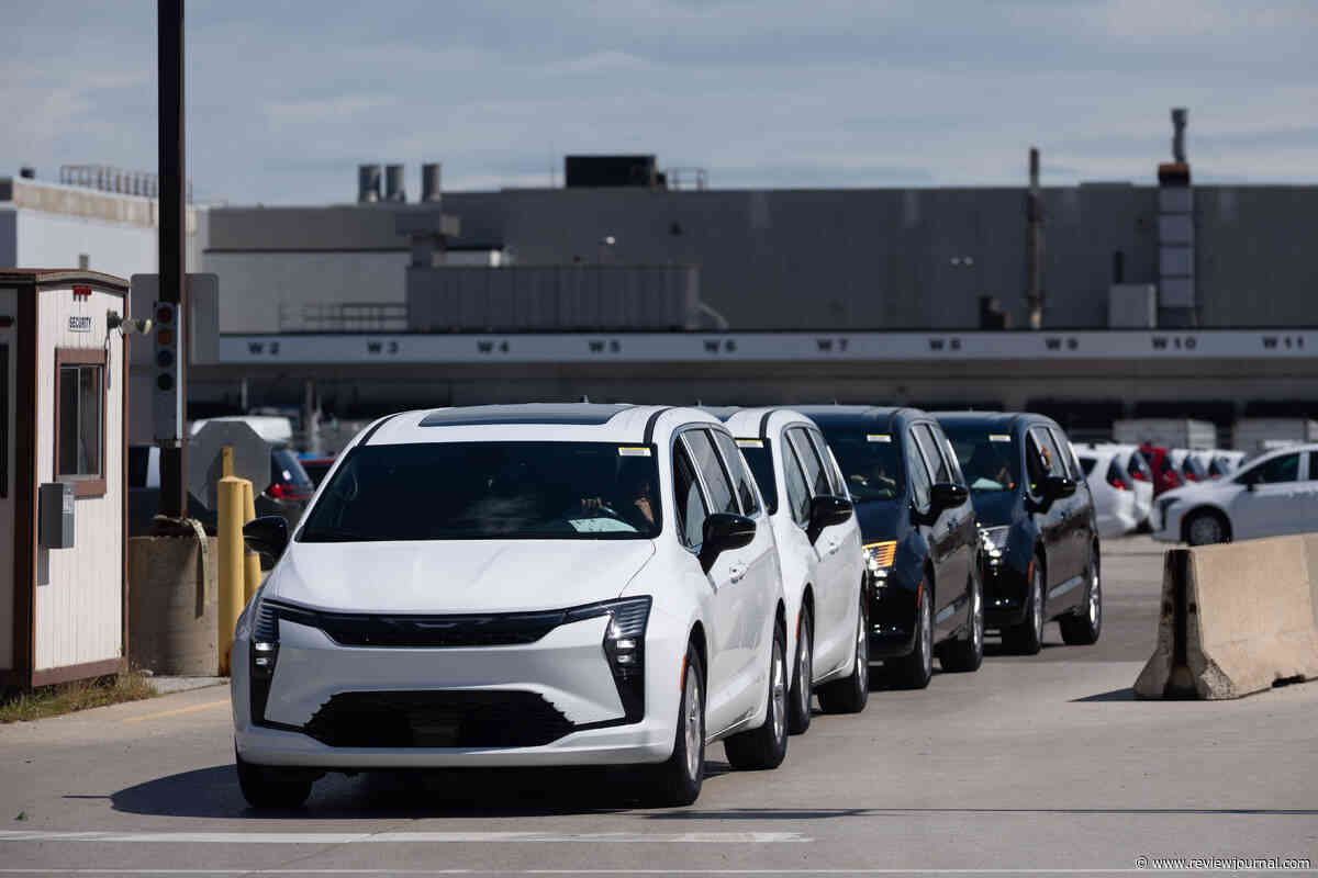Canada strikes back at US with retaliatory tariffs as trade war escalates